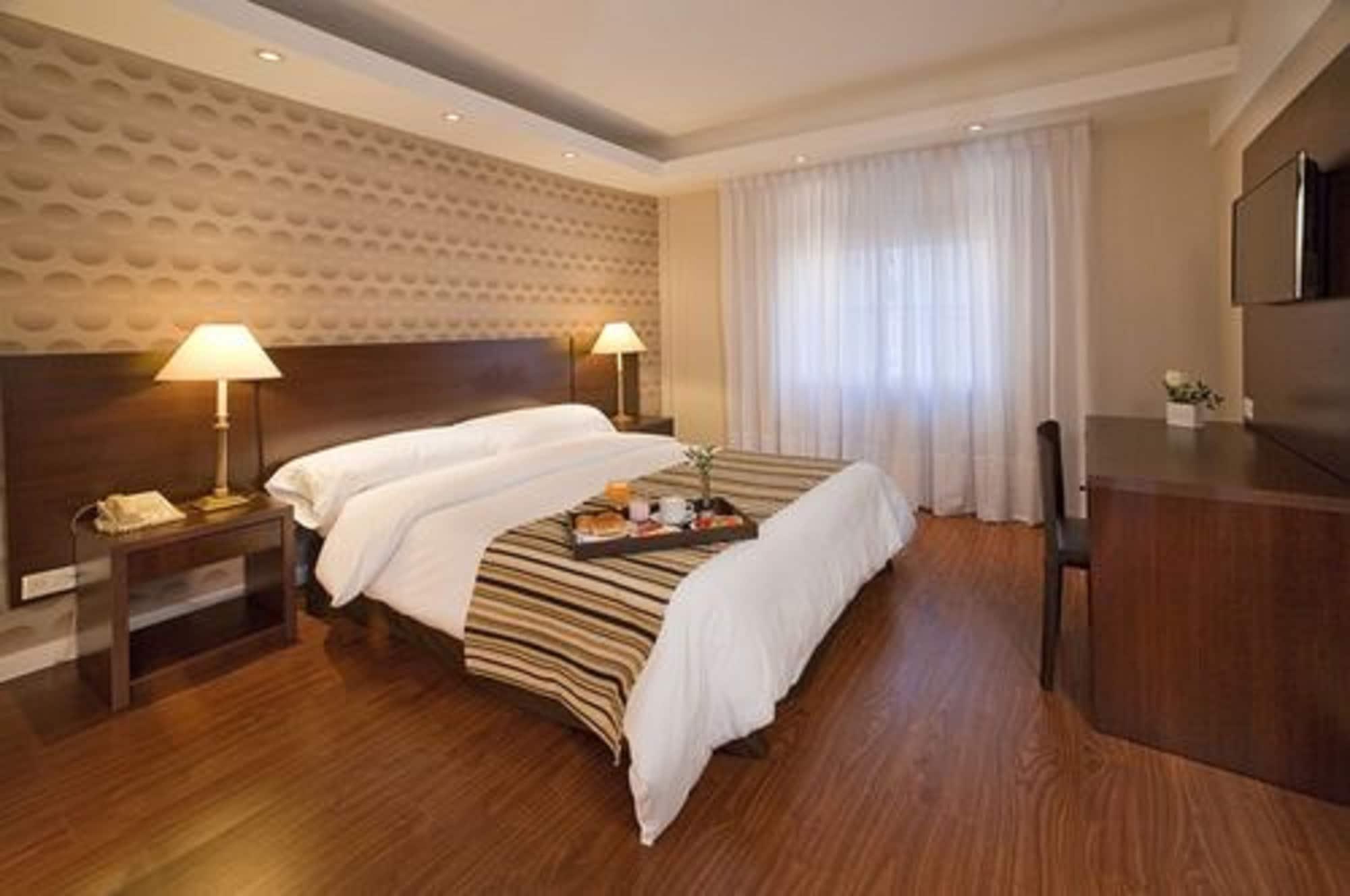 Dora Hotel Buenos Aires Exteriör bild